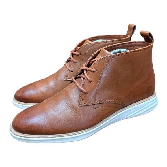 Cole Haan Grand Evolution Chukka 
Men's size 8.5 Brown Leather Chukka Boots - Picture 1 of 12